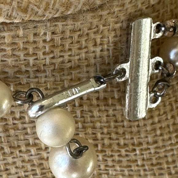 VTG Japan Faux Pearls and Crystal Glass Beads 3 Strand Necklace 16” - Picture 5 of 8